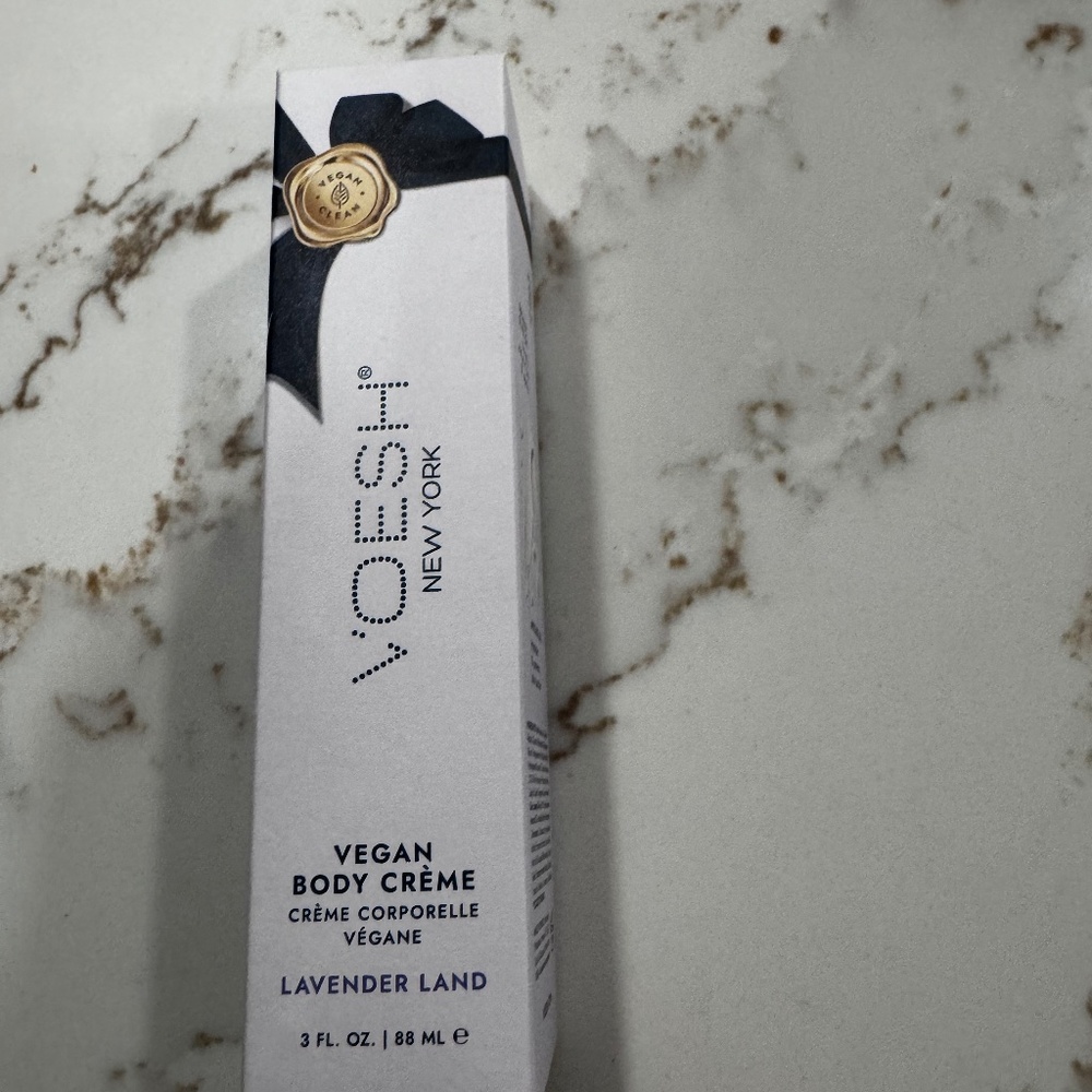 NWT VOESH VEGAN BODY CREAM